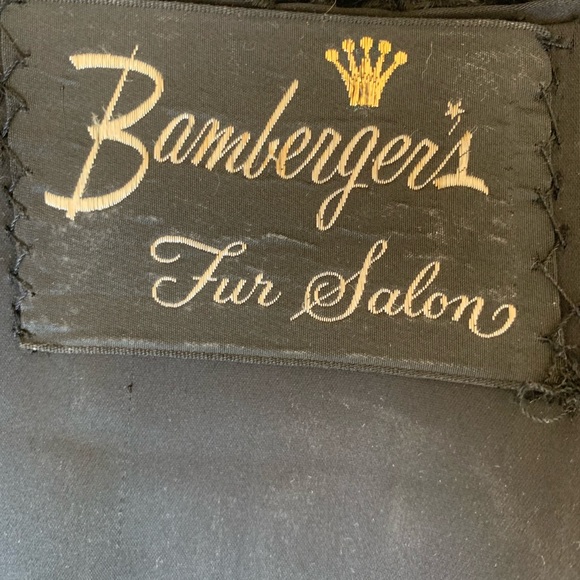 Bamburger’s Fur Salon Retro Glam 3/4 Sleeve Fur - Picture 5 of 5